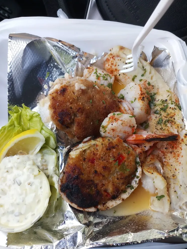 Broiled Seafood Combination